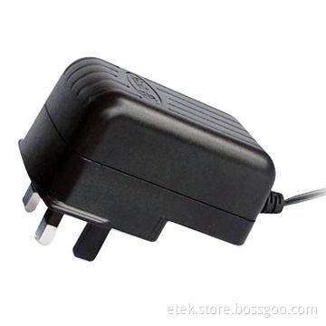Switching Power Adapter with 90-264V AC Input Voltages and 47-63Hz Input Frequency Made in China